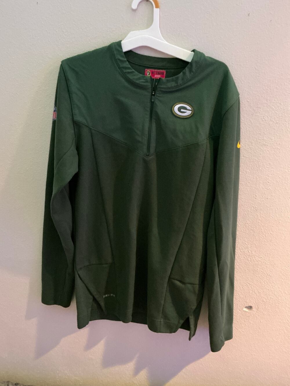 Green Bay Packers Men’s Nike Drifit 1/4 zip Official NFL field apparel size XS